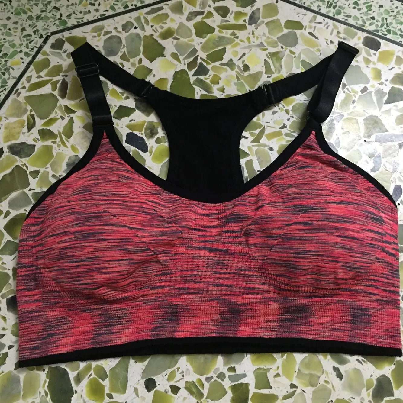 Women Sports Yoga Bra breathable quick dry Top Shockproof Cross Back Push Up fitness active Bra Gym Running Bra